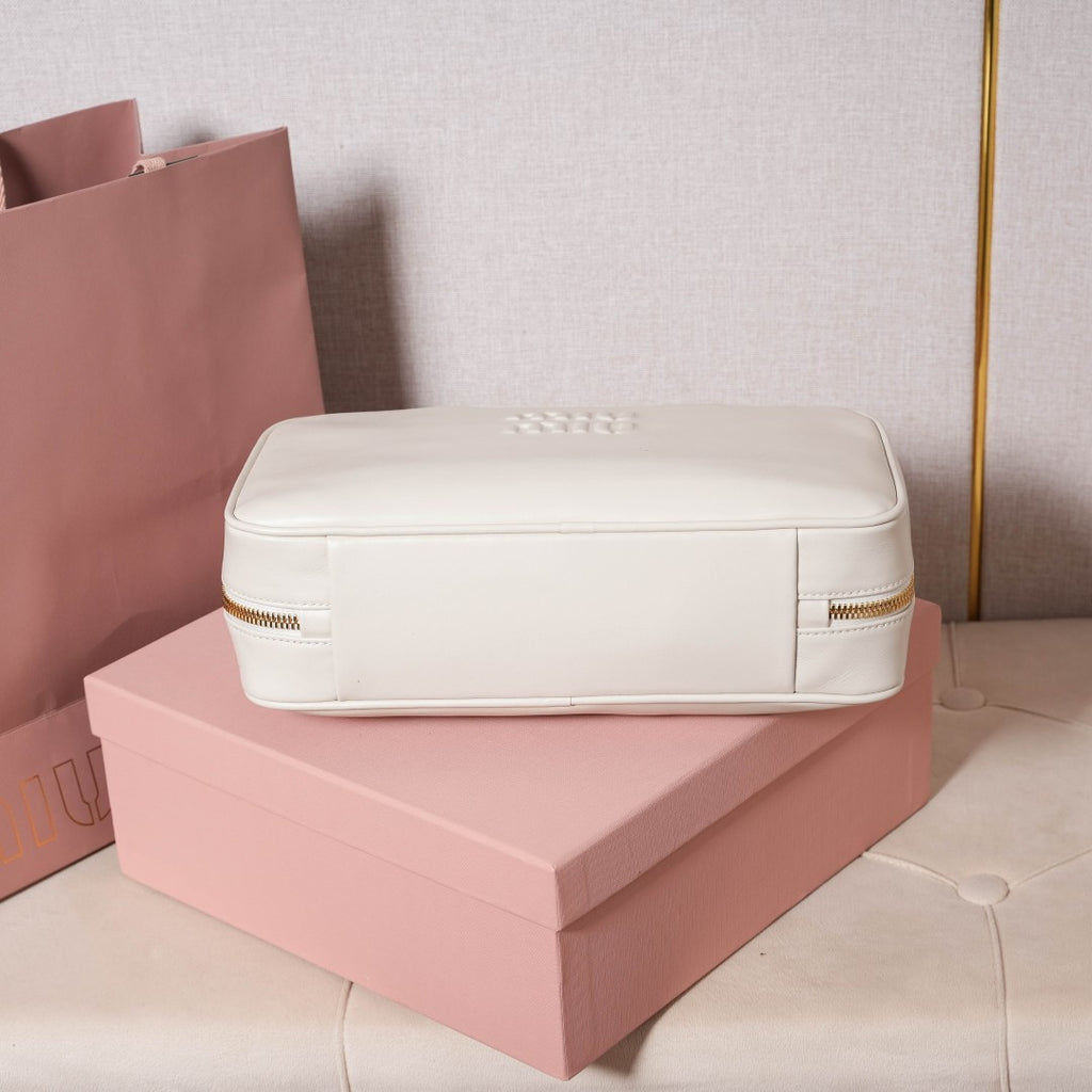 Miu Miu Beau Rounded Box Leather Bag – White