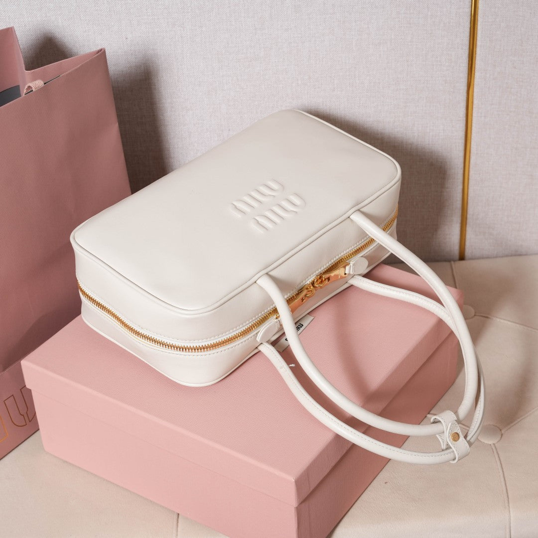 Miu Miu Beau Rounded Box Leather Bag – White