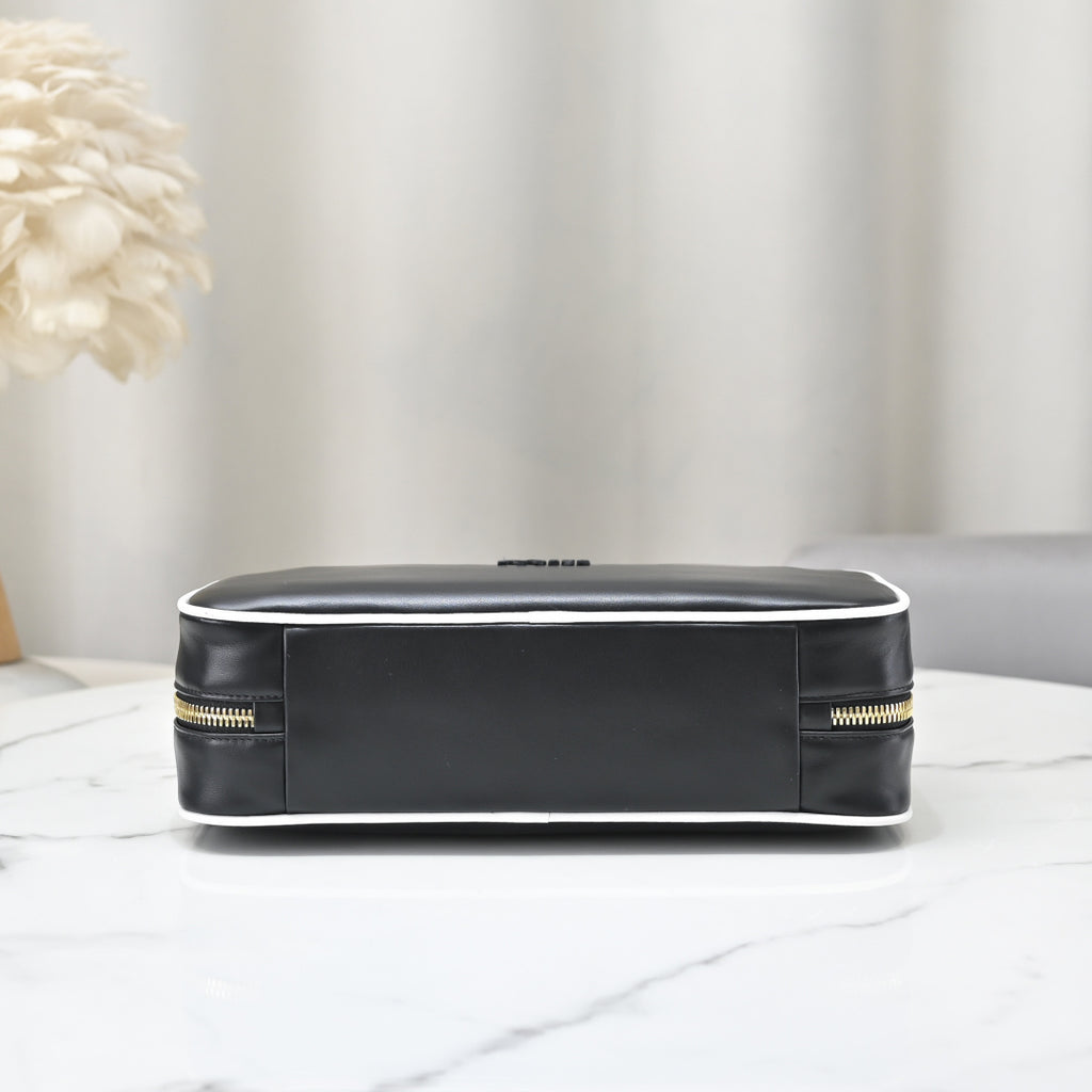 Miu Miu Beau Slim Box Leather Bag – Black