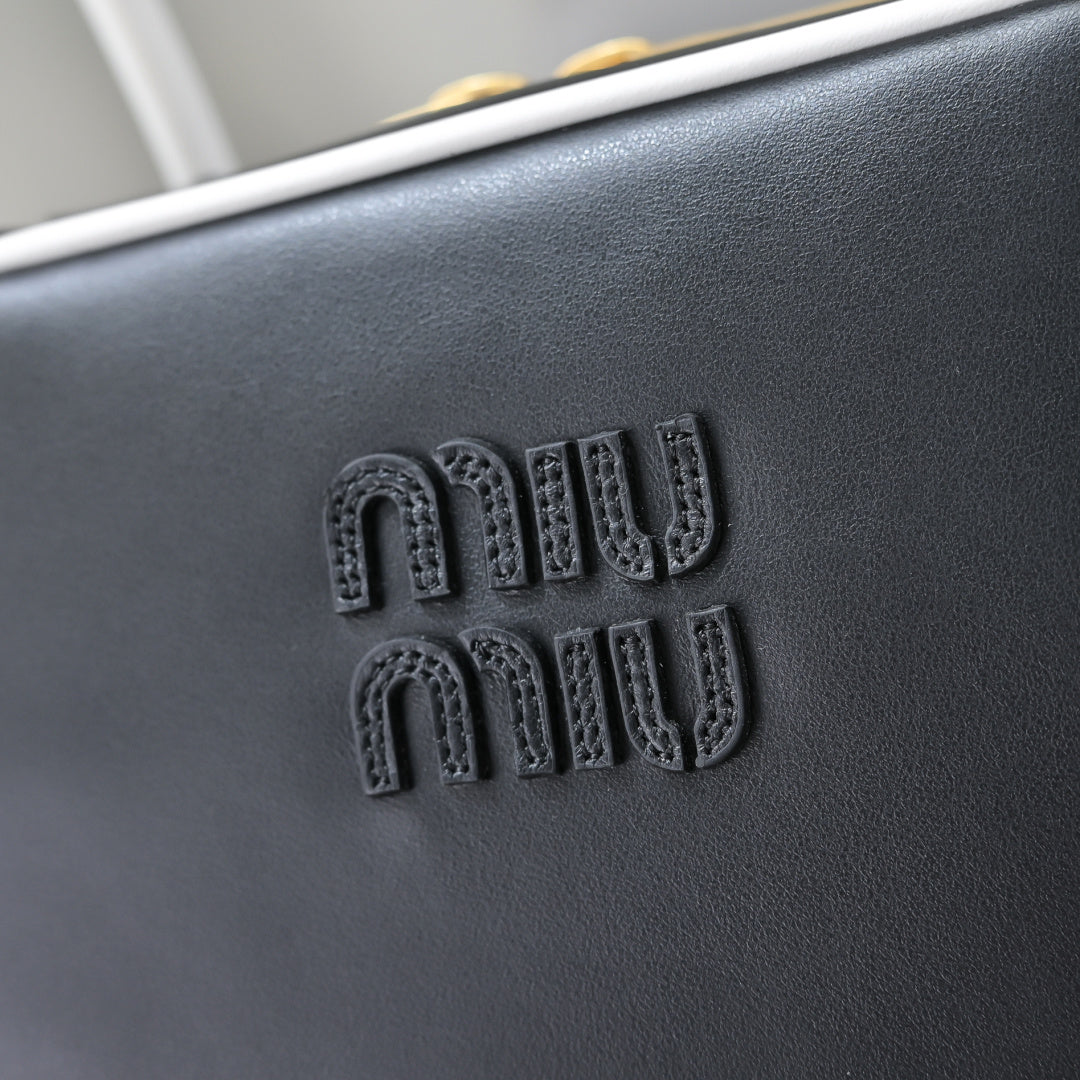 Miu Miu Beau Slim Box Leather Bag – Black