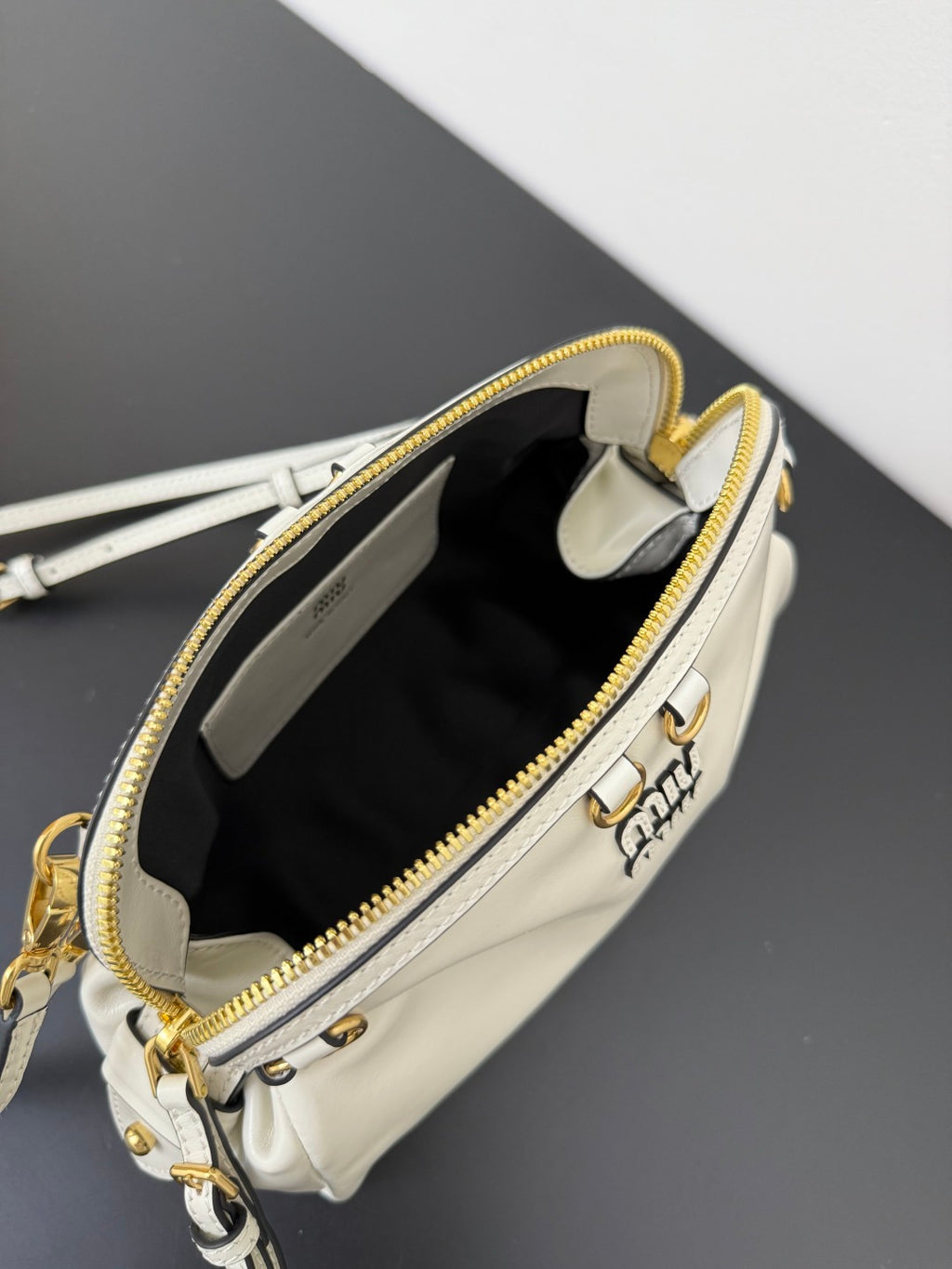 Miu Miu Leather Drawstring Shoulder Bag – White
