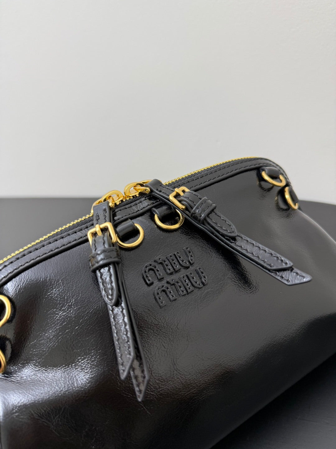 Miu Miu Leather Drawstring Shoulder Bag – Black