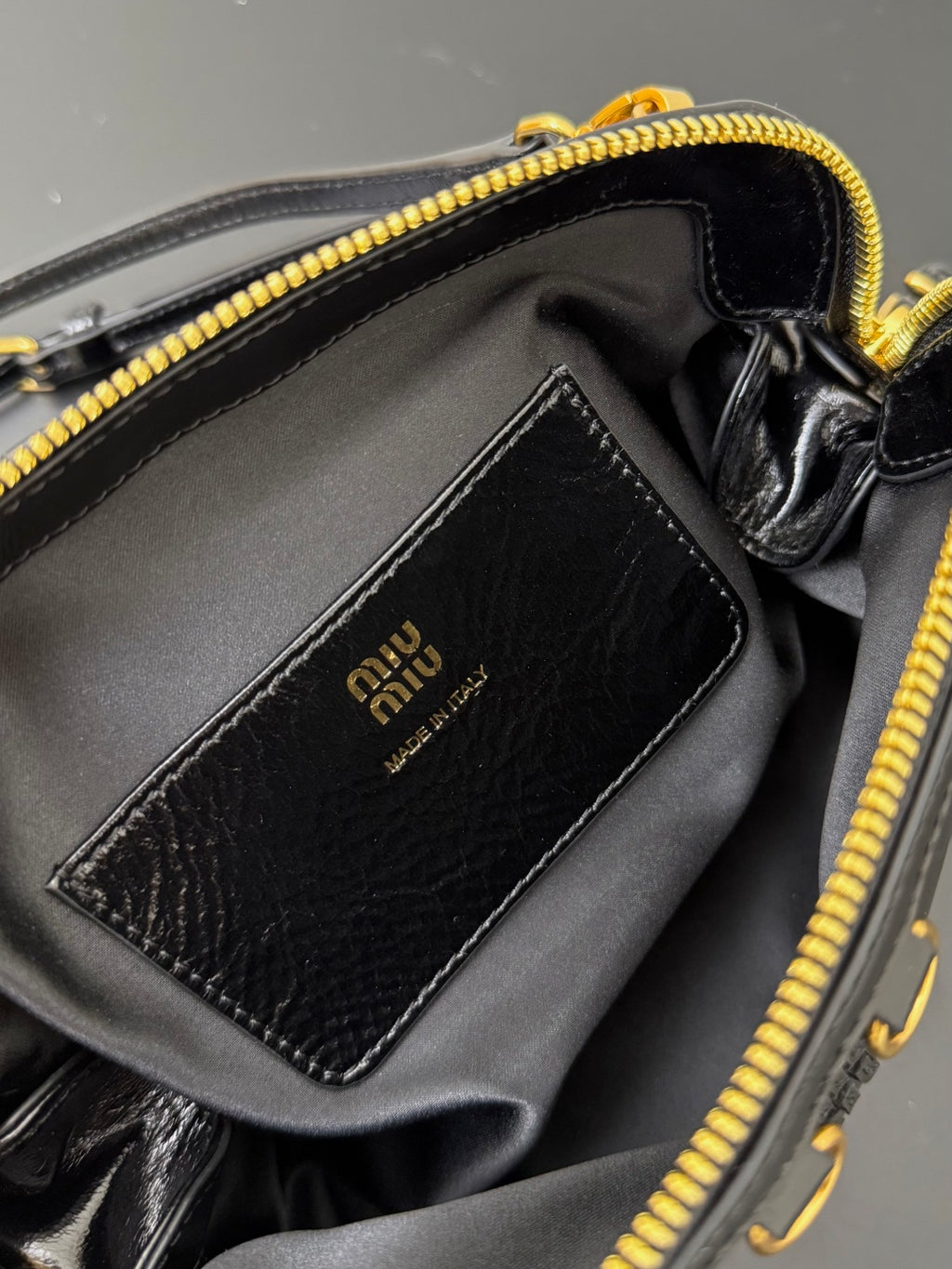 Miu Miu Leather Drawstring Shoulder Bag – Black
