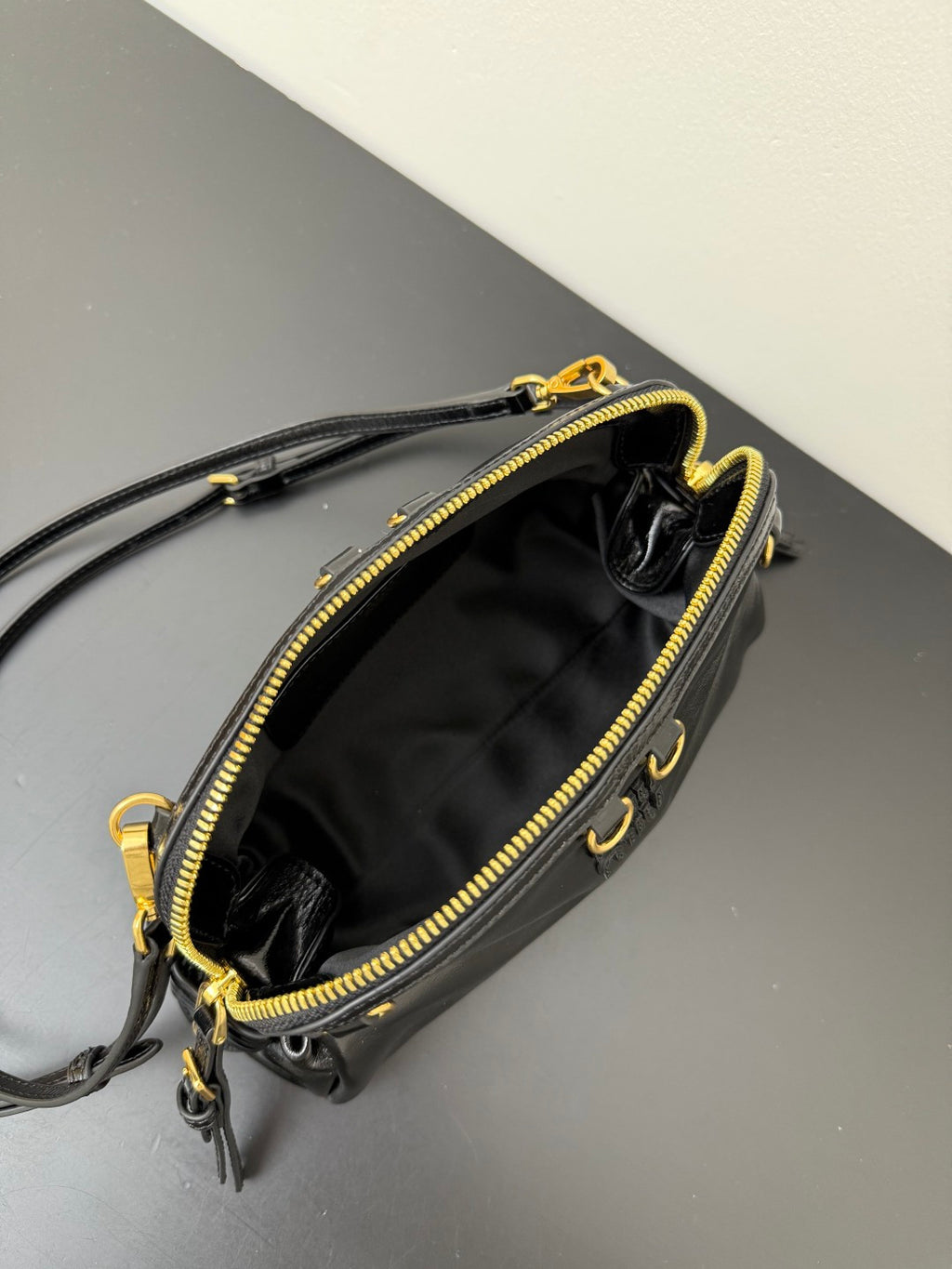Miu Miu Leather Drawstring Shoulder Bag – Black