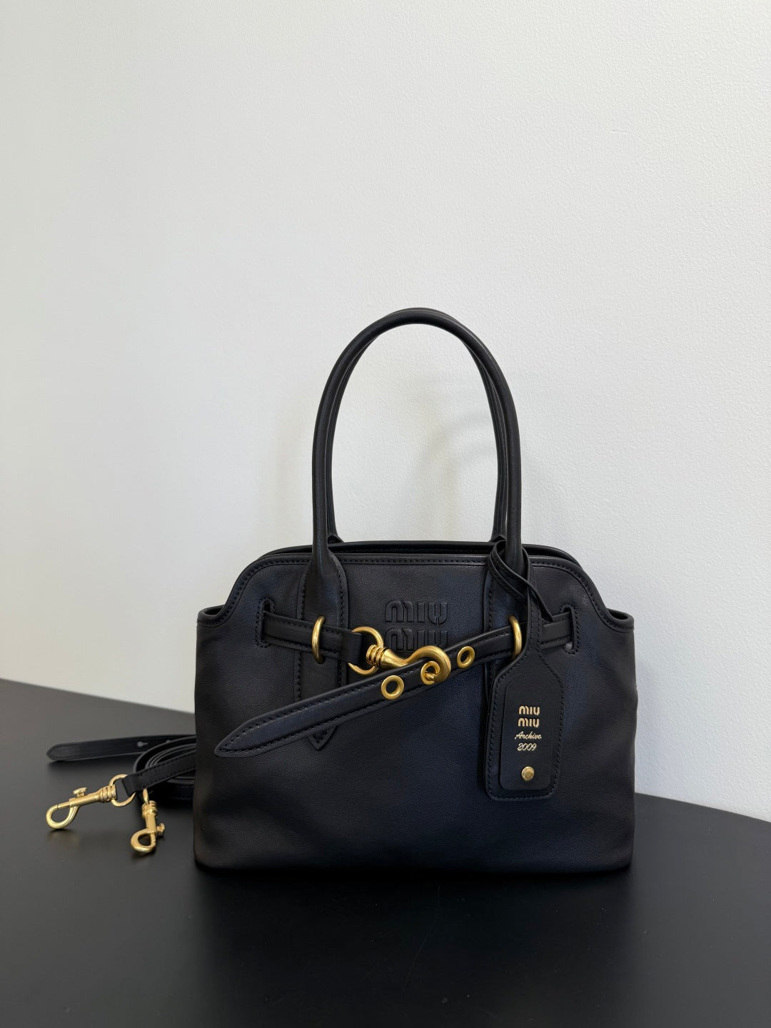 Miu Miu Aventure Belted Leather Tote Bag – Black