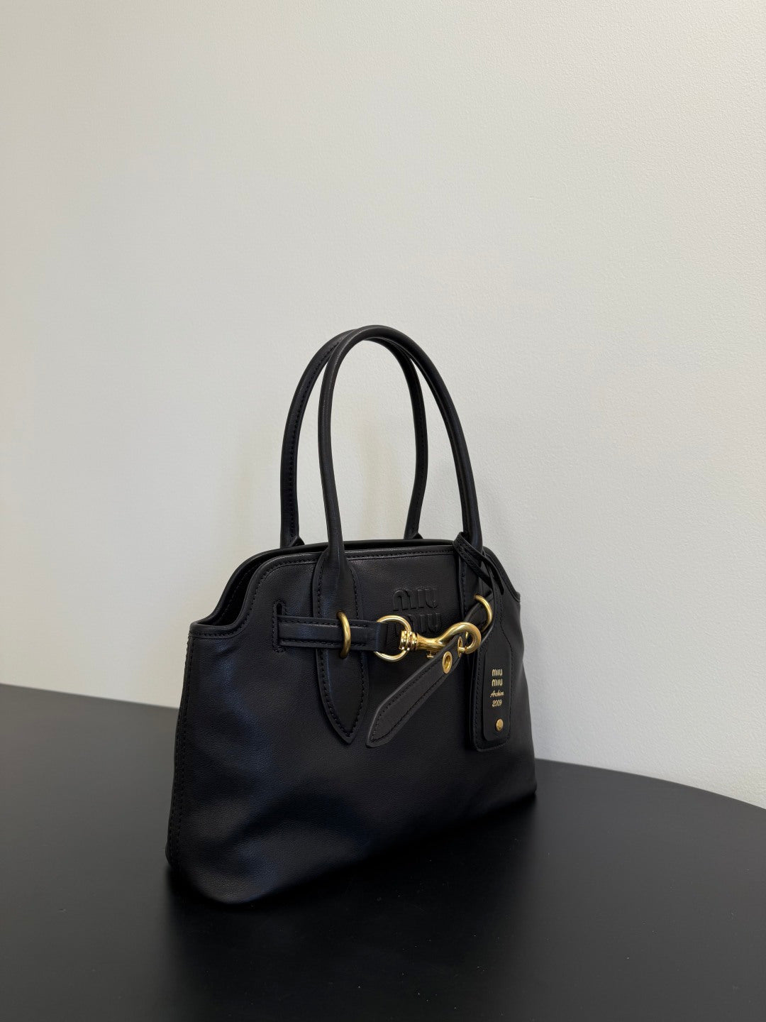 Miu Miu Aventure Belted Leather Tote Bag – Black