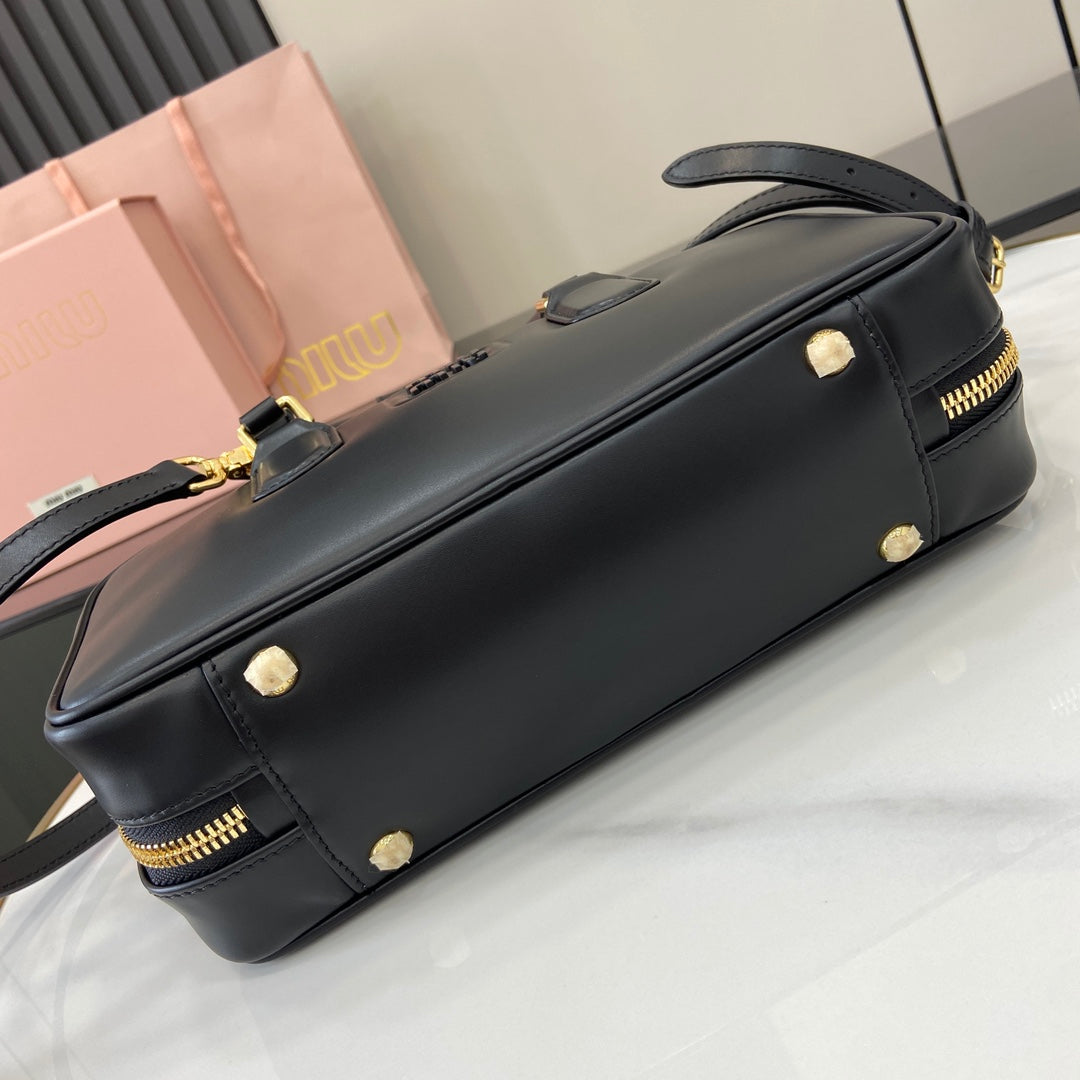 Miu Miu Beau Leather Bag – Black