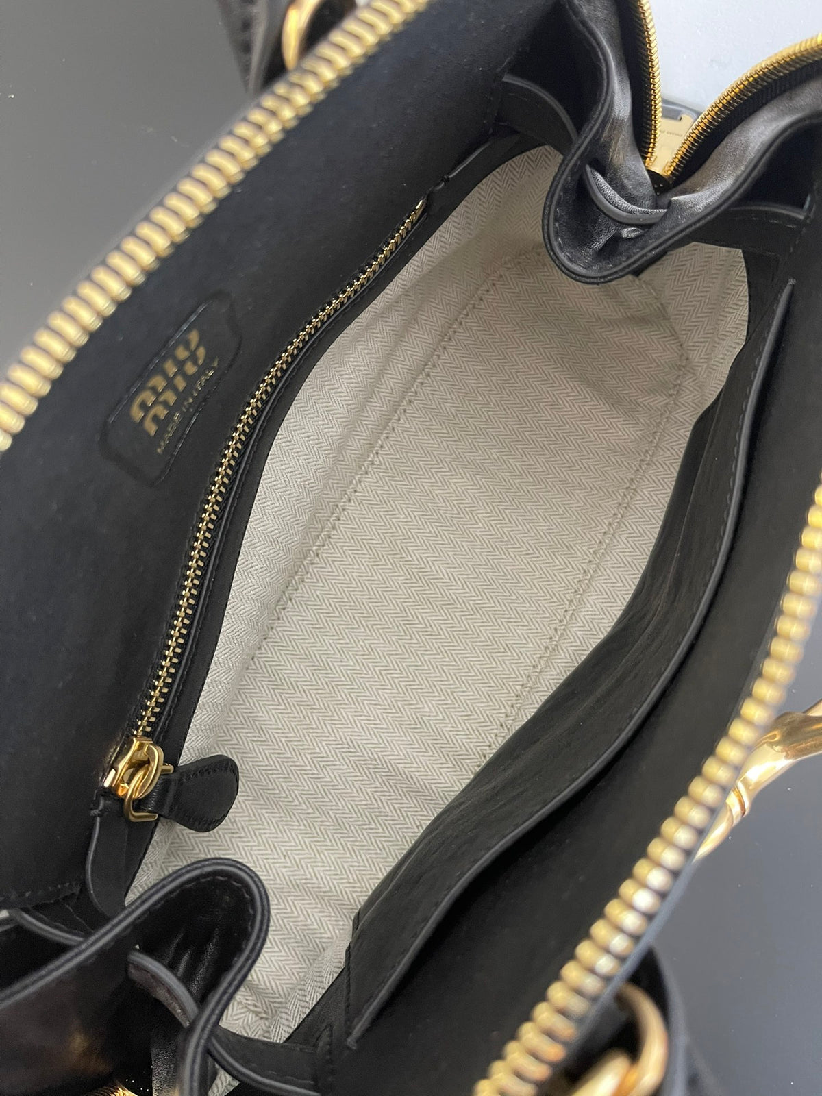 Miu Miu Aventure Mini Leather Bag – Black