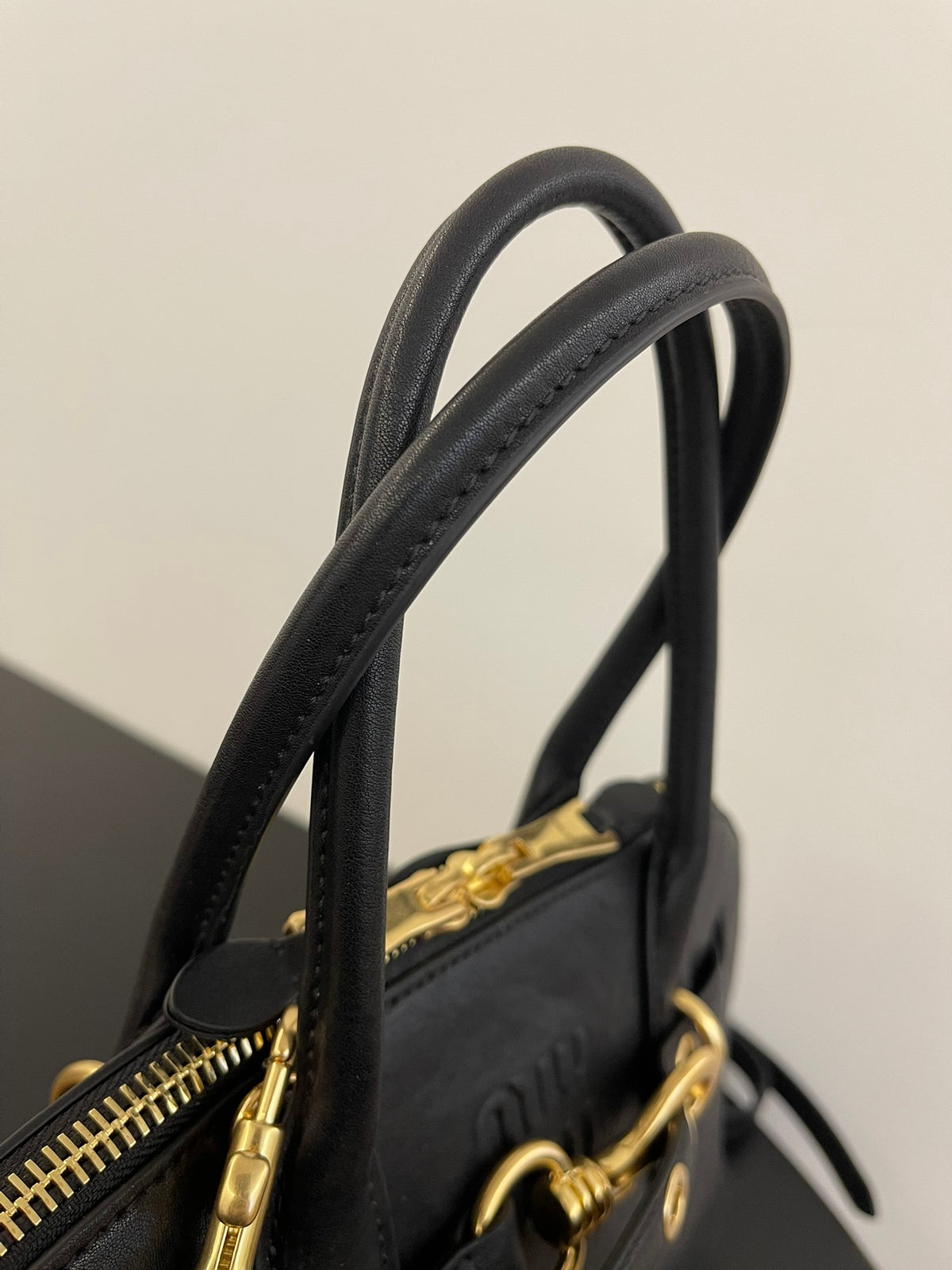 Miu Miu Aventure Leather Bag – Black
