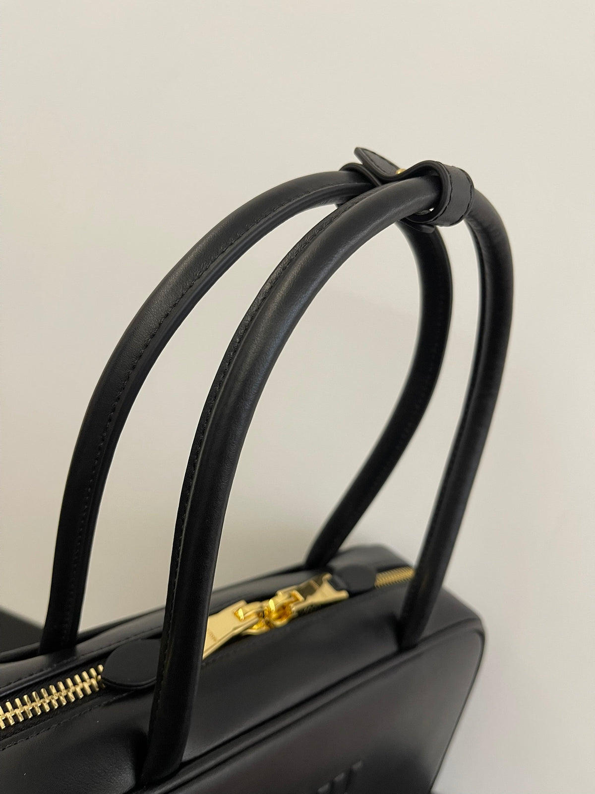 Miu Miu Beau Box Leather Top Handle Bag – Black