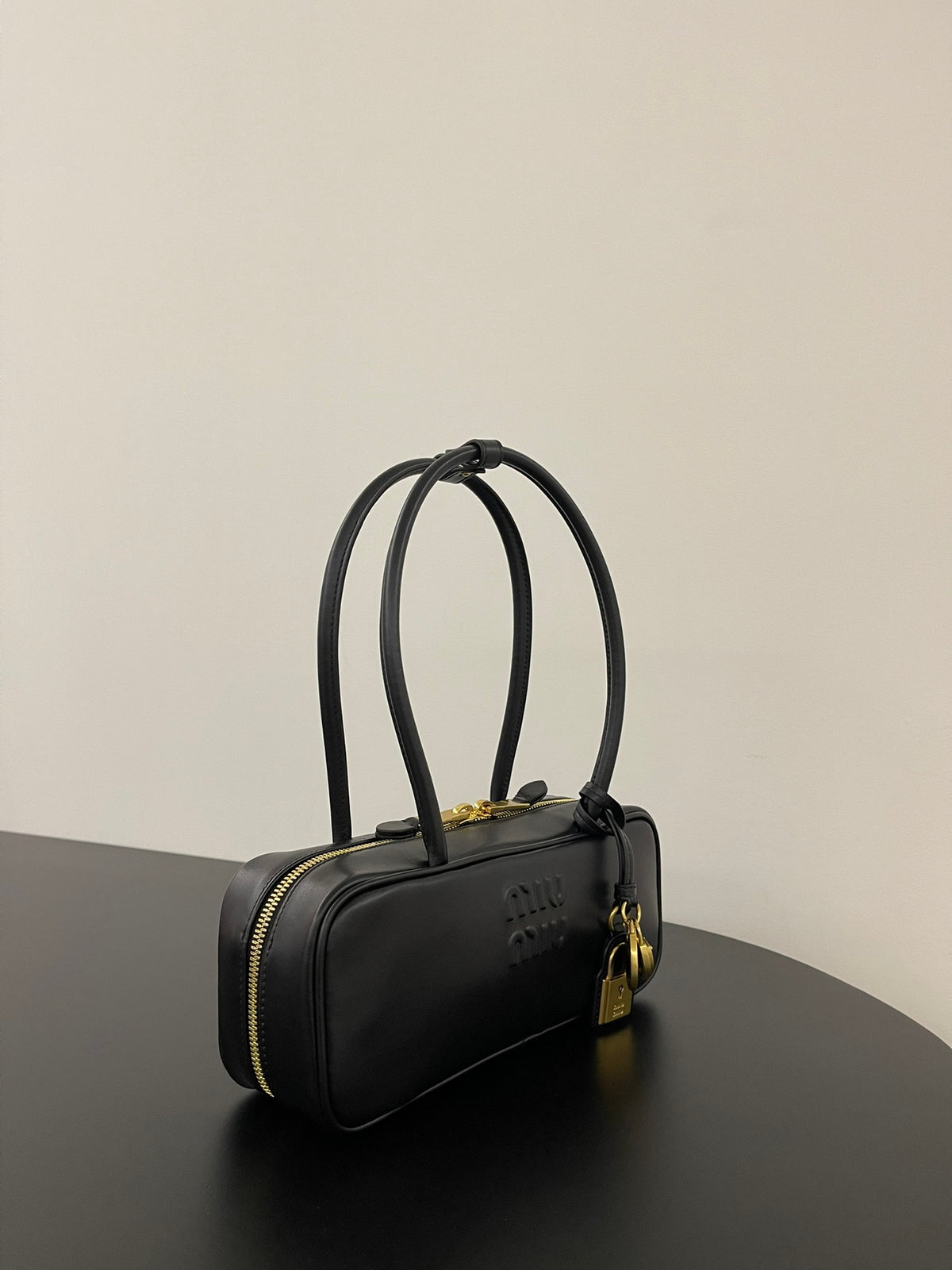Miu Miu Beau Leather Bag – Black