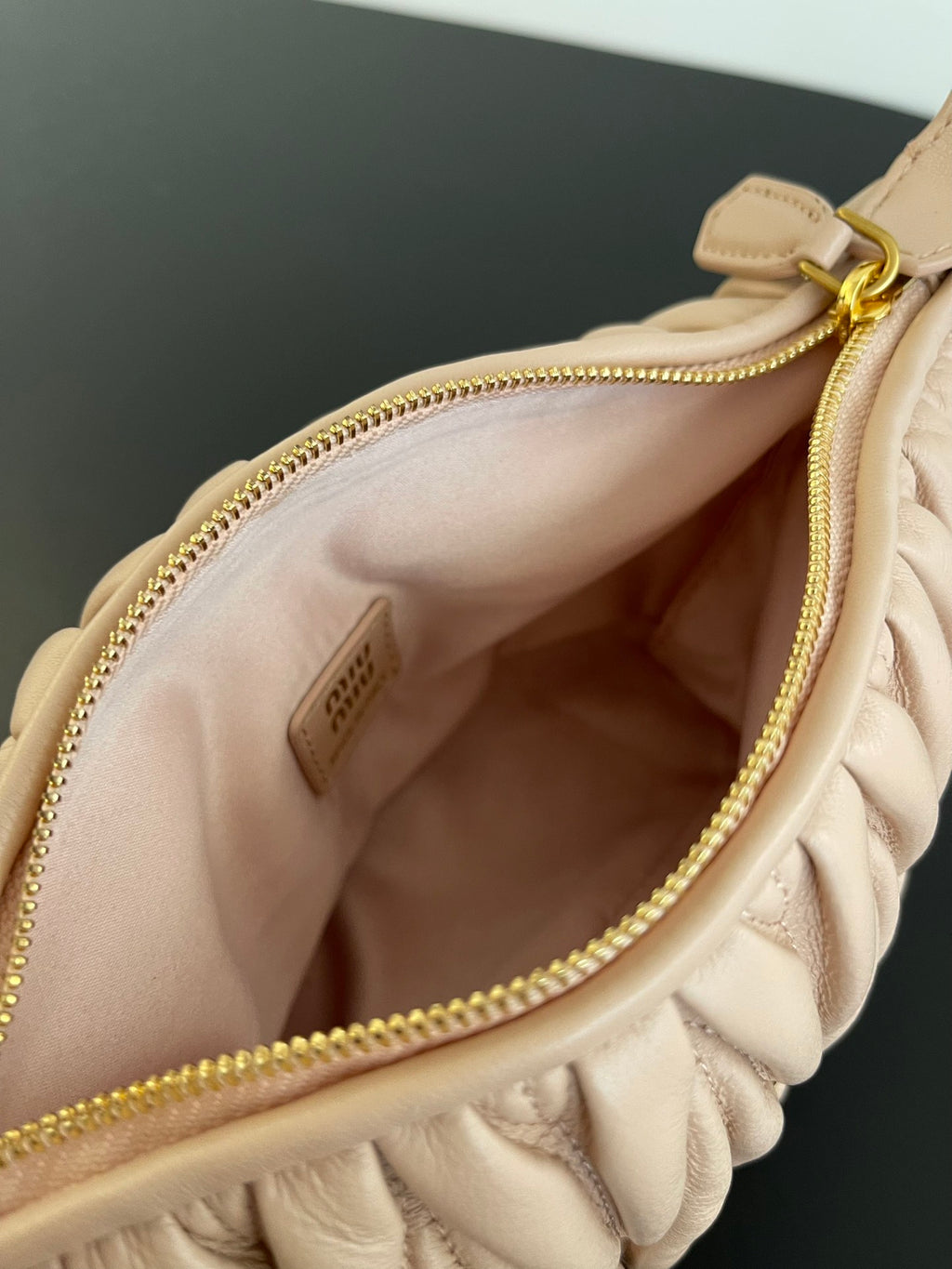 Miu Miu Wander Matelassé Hobo Bag – Light Pink