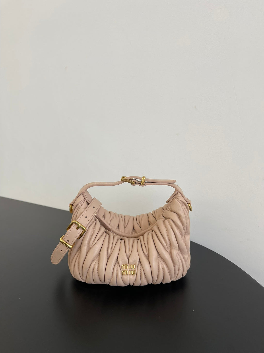 Miu Miu Wander Matelassé Hobo Bag – Light Pink