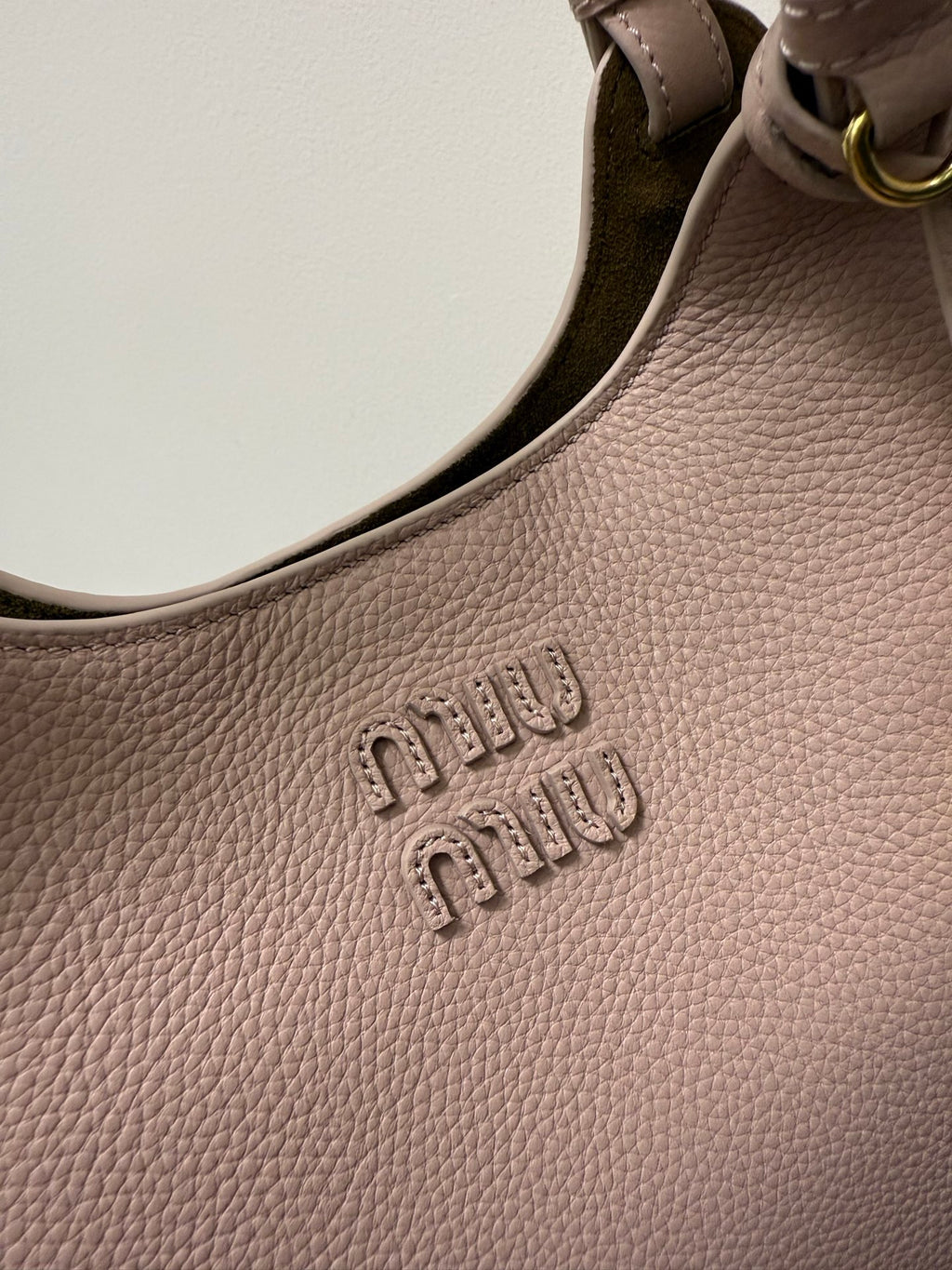 Miu Miu Leather Tote Bag – Light Pink