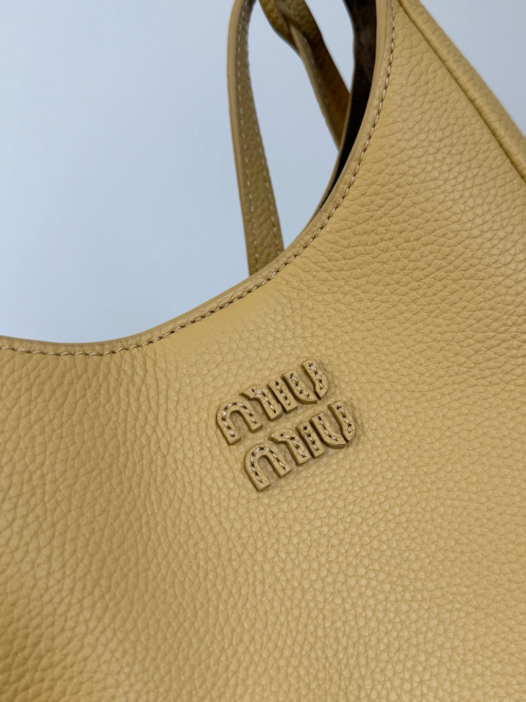 Miu Miu Leather Shoulder Bag – Yellow