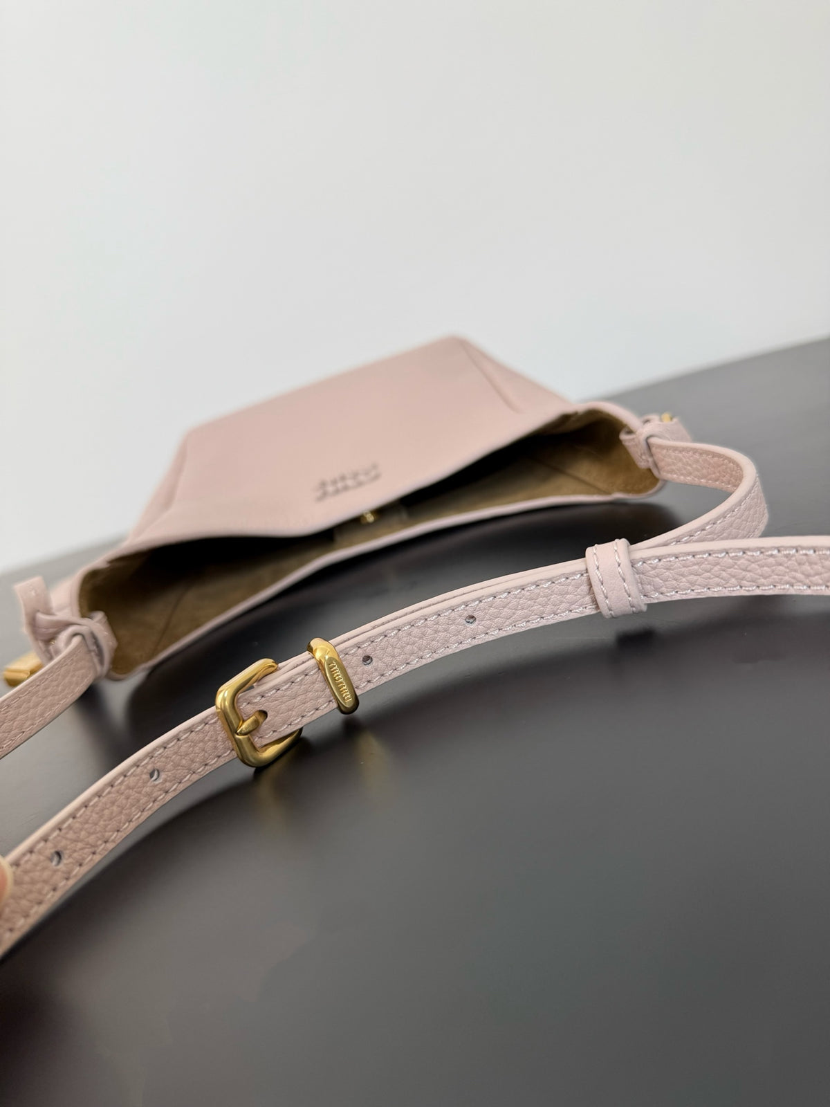 Miu Miu Leather Shoulder Bag – Light Pink