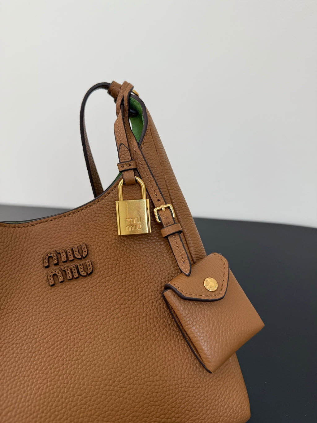 Miu Miu Leather Shoulder Bag – Cognac