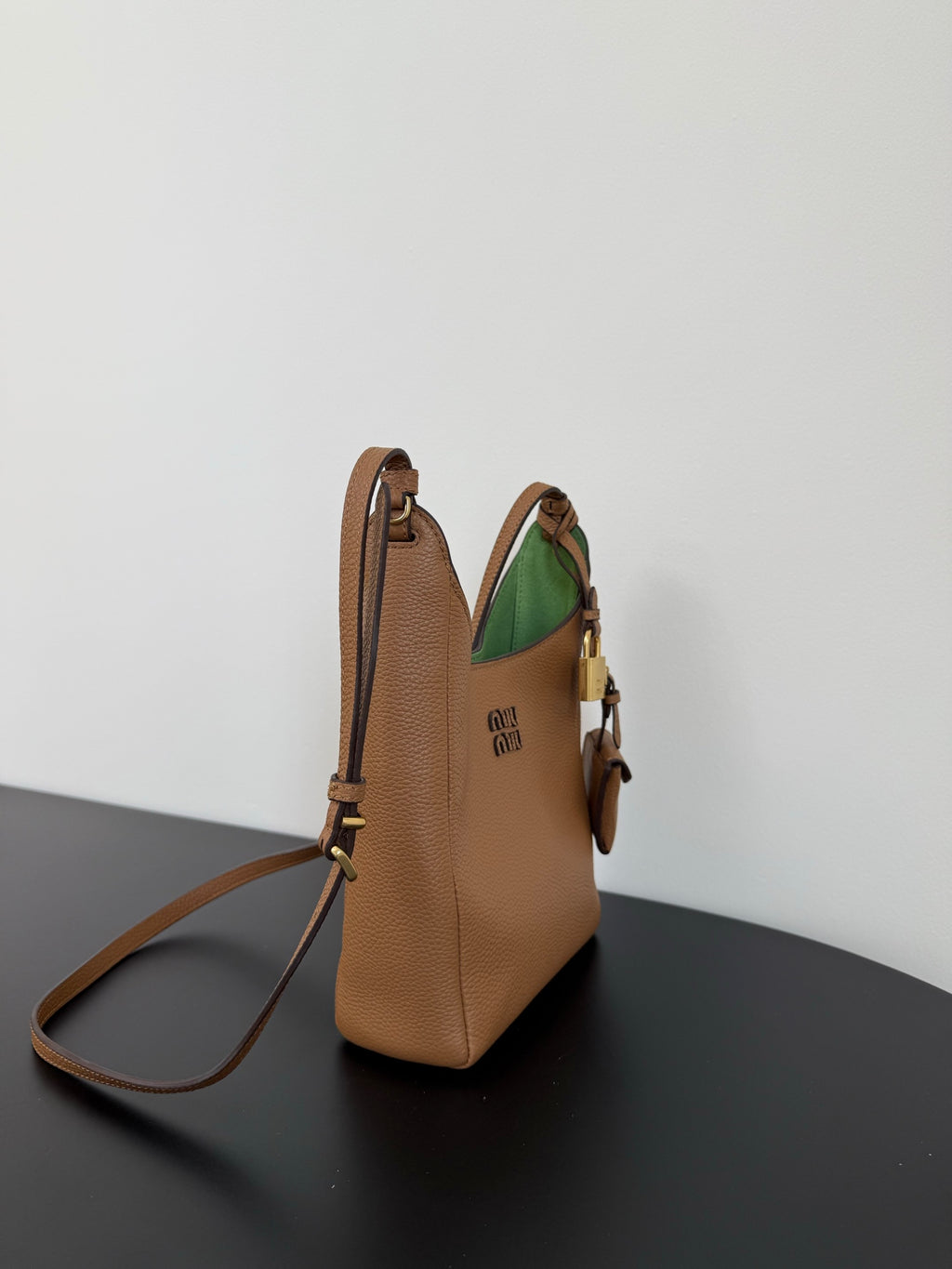 Miu Miu Leather Shoulder Bag – Cognac