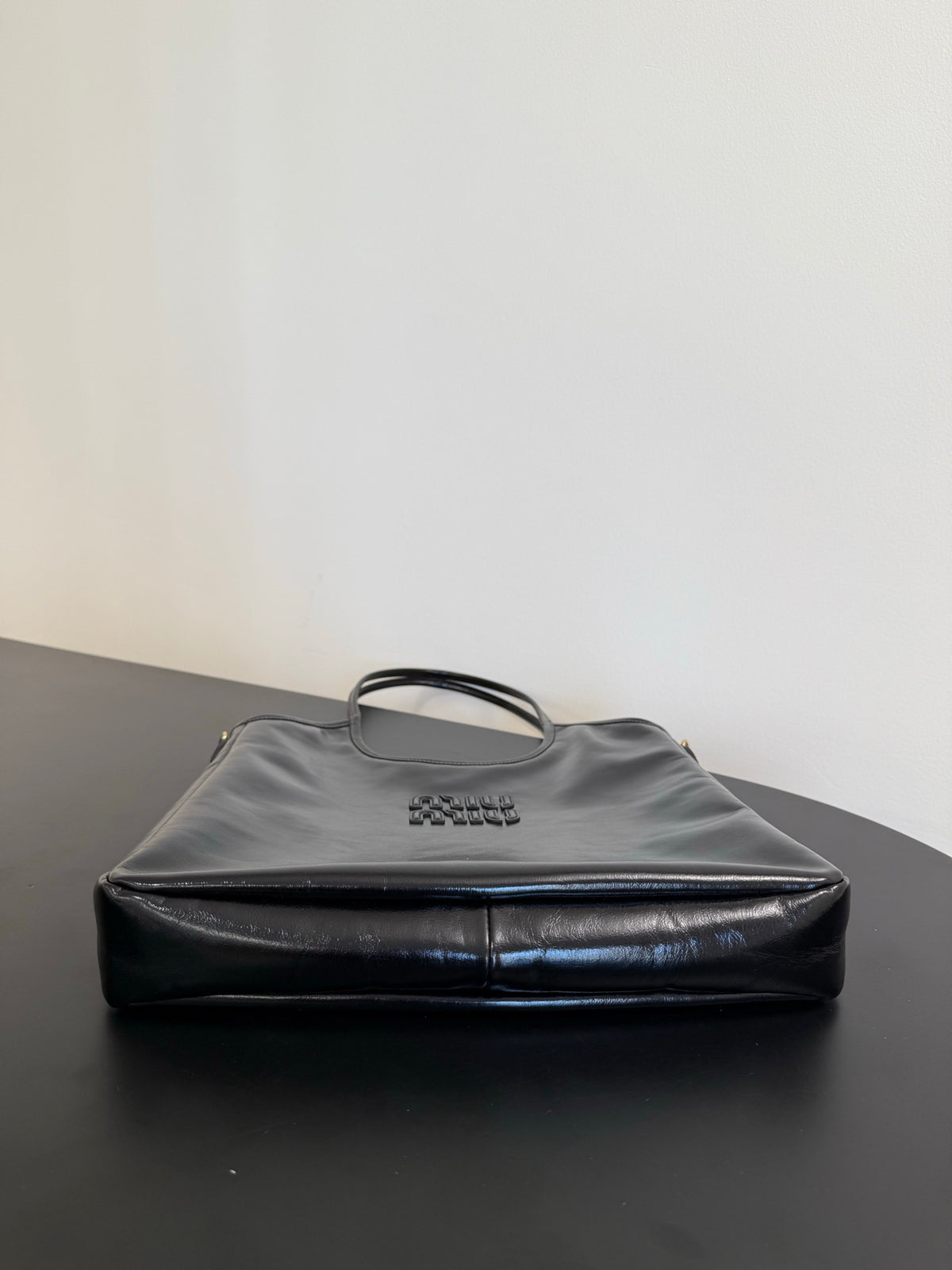 Miu Miu Leather Vertical Tote Bag – Black